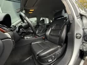 Audi A8 thumbnail 11