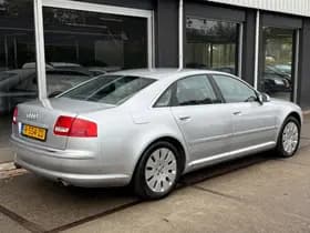 Audi A8 thumbnail 5