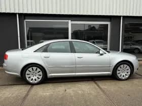 Audi A8 thumbnail 9