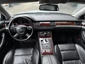 Audi A8 thumbnail 10