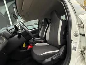 Toyota Aygo thumbnail 10