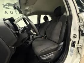 Kia Picanto thumbnail 11