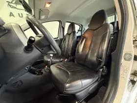 Peugeot 107 thumbnail 10