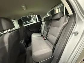 Volkswagen Golf thumbnail 10