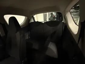 Toyota Aygo thumbnail 12