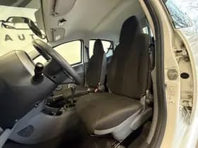 Toyota Aygo thumbnail 11