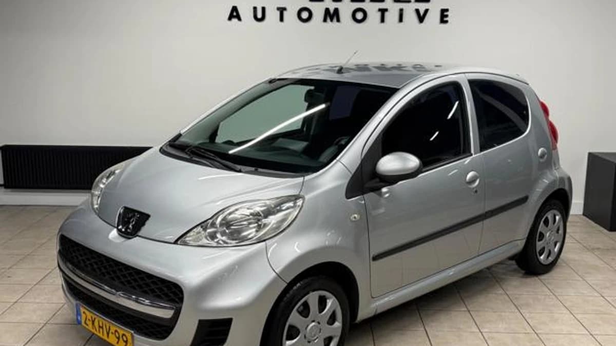 Peugeot 107 — foto 1