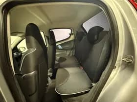 Peugeot 107 thumbnail 11