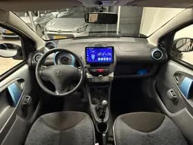 Peugeot 107 thumbnail 9