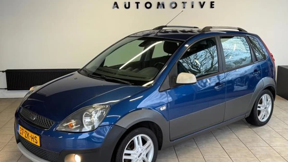 Ford Fiesta — foto 1