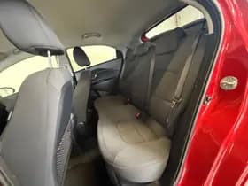 Kia Rio thumbnail 12