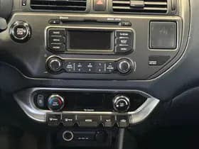 Kia Rio thumbnail 14