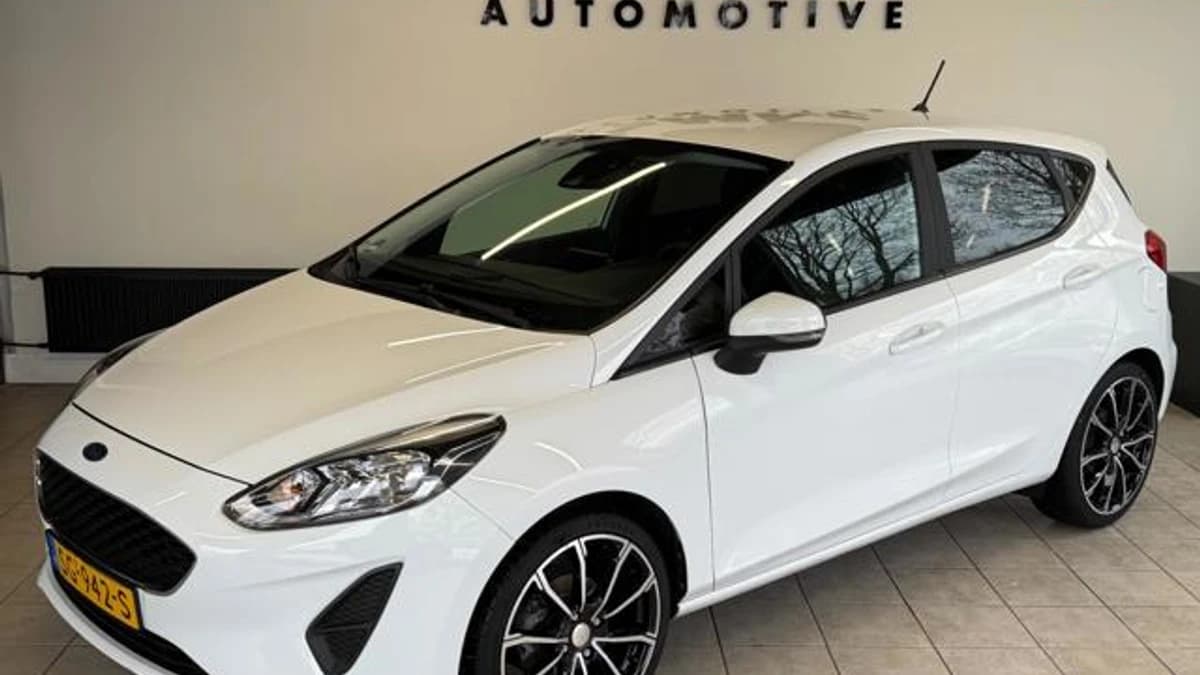 Ford Fiesta — foto 1