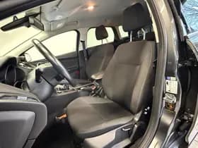 Ford Focus thumbnail 11