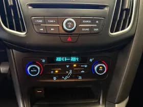 Ford Focus thumbnail 16