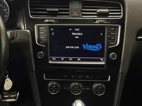 Volkswagen Golf thumbnail 14