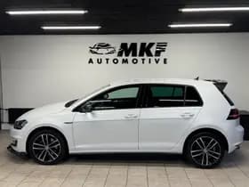 Volkswagen Golf thumbnail 8