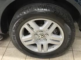 Volkswagen Touareg thumbnail 19