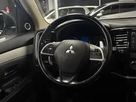 Mitsubishi Outlander thumbnail 16
