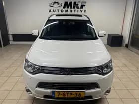 Mitsubishi Outlander thumbnail 6