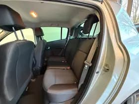 Renault Clio thumbnail 12