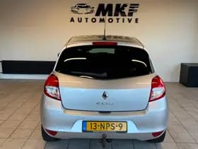 Renault Clio thumbnail 7