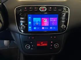 Fiat Punto thumbnail 13