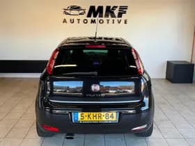 Fiat Punto thumbnail 7