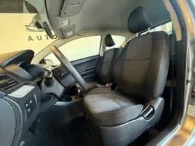 Kia Picanto thumbnail 11