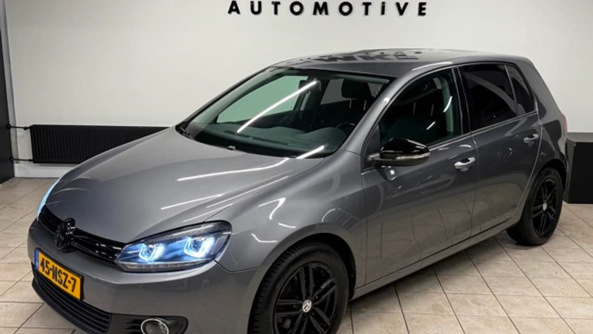 Volkswagen Golf — foto 1