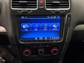 Volkswagen Golf thumbnail 14