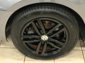 Volkswagen Golf thumbnail 18