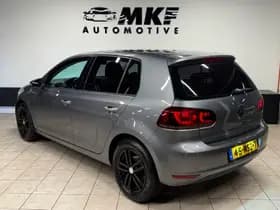 Volkswagen Golf thumbnail 4