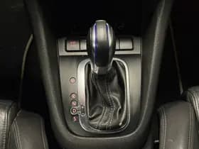 Volkswagen Golf thumbnail 18