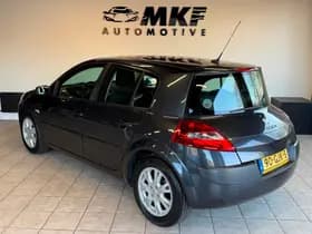 Renault Mégane thumbnail 4