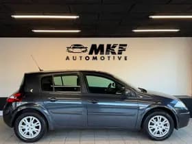 Renault Mégane thumbnail 8