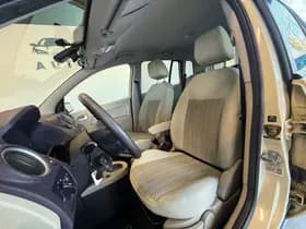 Ford Fusion thumbnail 11