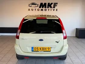 Ford Fusion thumbnail 7