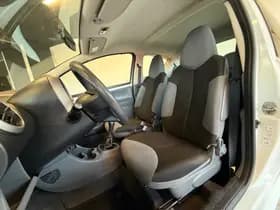 Peugeot 107 thumbnail 11