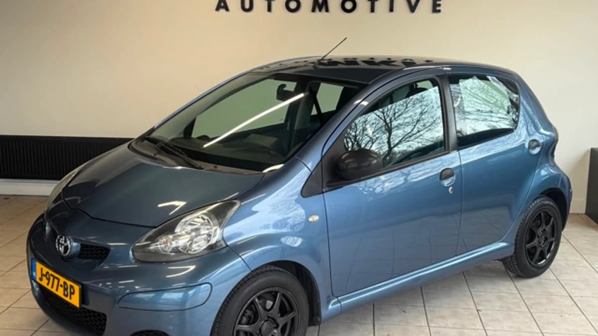 Toyota Aygo — foto 1