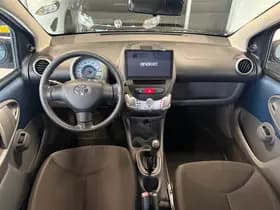 Toyota Aygo thumbnail 10