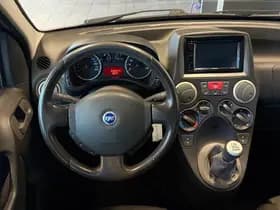 Fiat Panda thumbnail 11