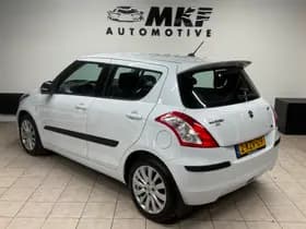 Suzuki Swift thumbnail 4