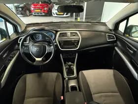 Suzuki SX4 S-Cross thumbnail 10