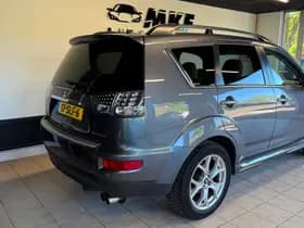 Mitsubishi Outlander thumbnail 14