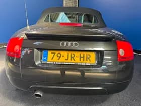 Audi TT Roadster thumbnail 10