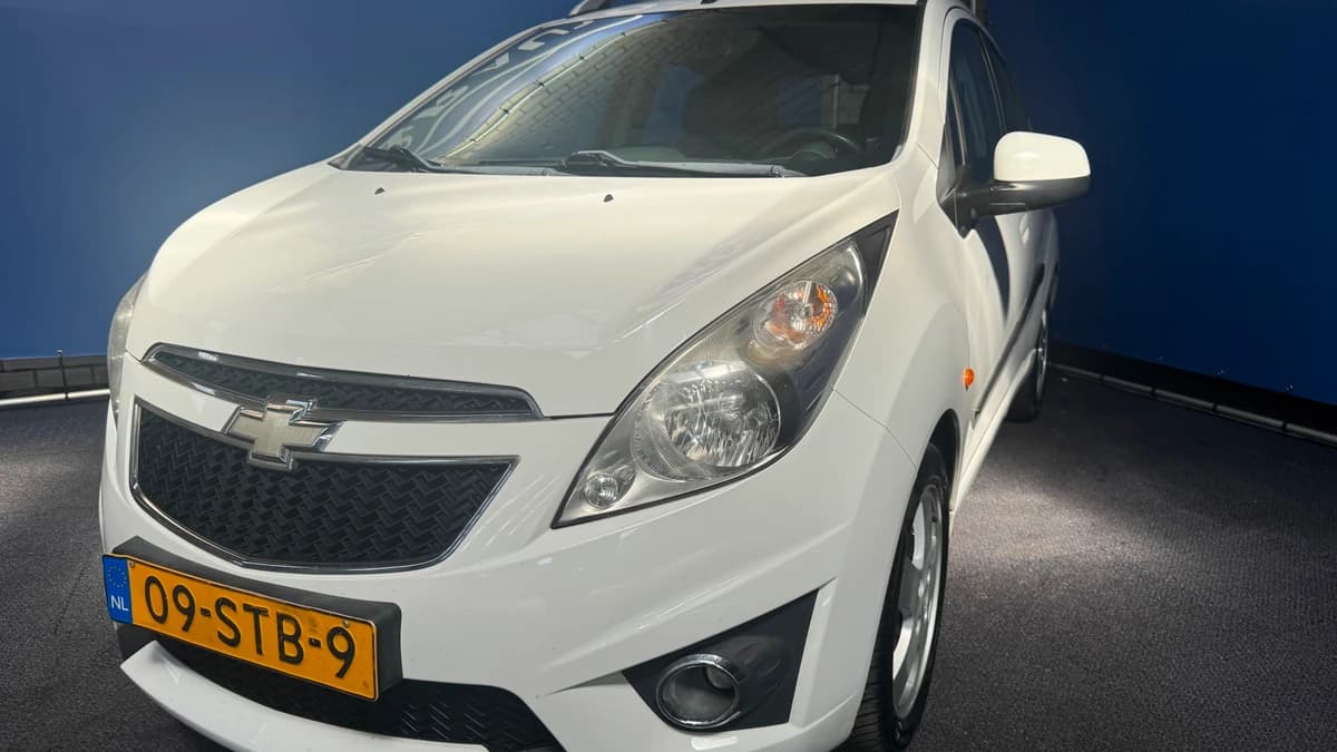 Chevrolet Spark — foto 1