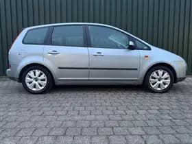 Ford Focus thumbnail 6