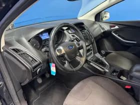 Ford Focus thumbnail 12