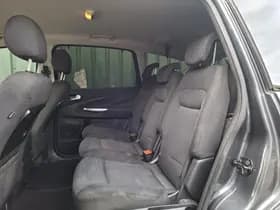 Ford S-Max thumbnail 17